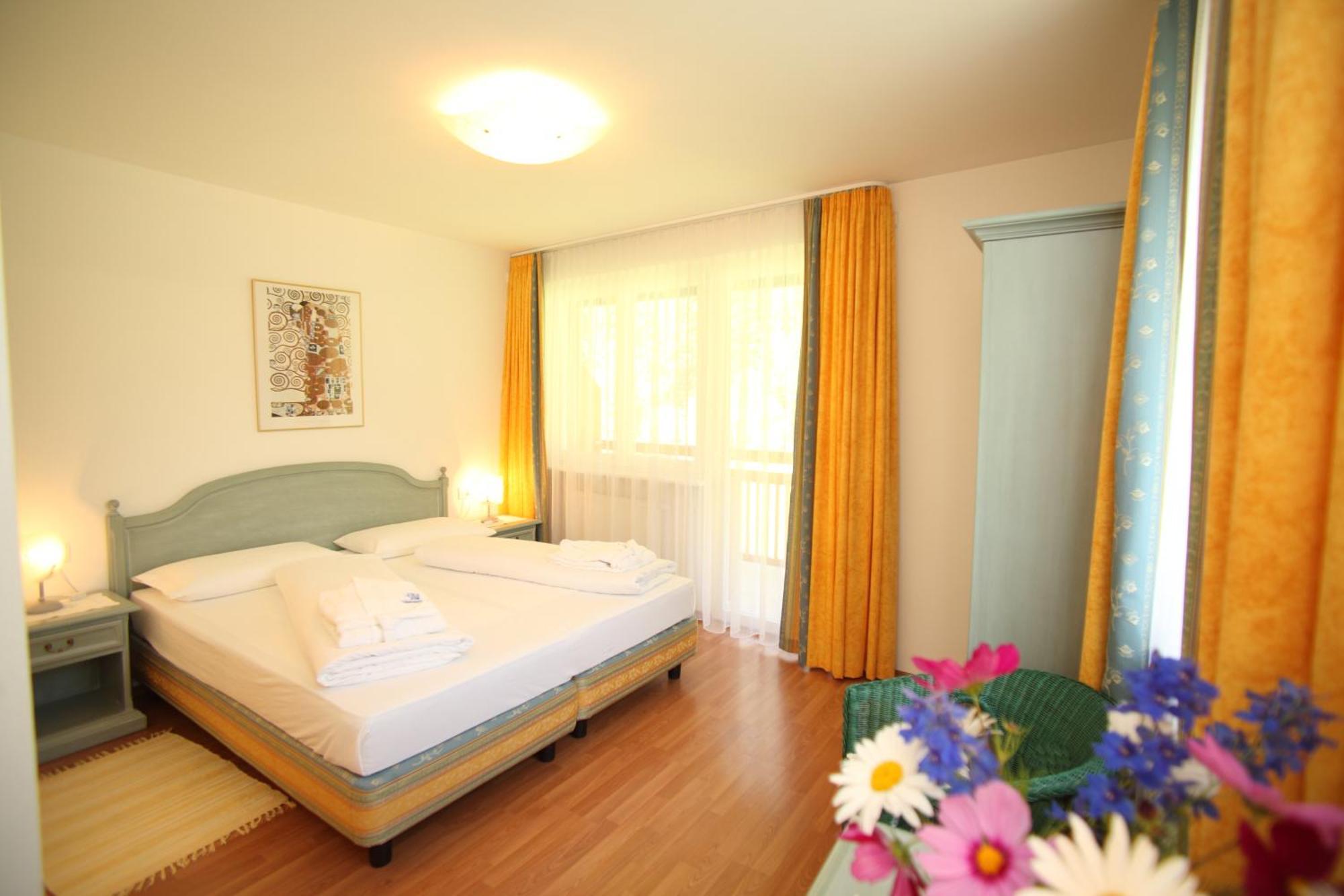 Hotel Bad Salomonsbrunn 안테르셀바디메초 외부 사진